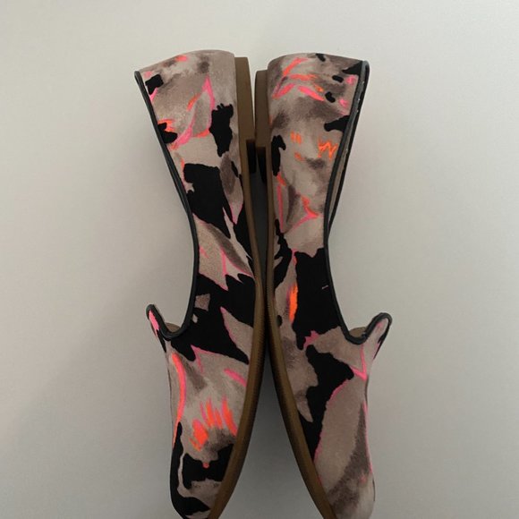 Venilla Suite Floral Flats - Picture 2 of 5